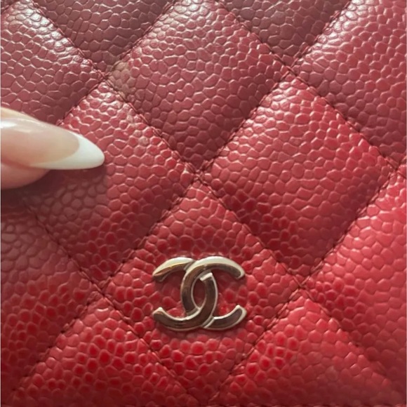 Chanel wallet on a chain - Picture 2 of 5